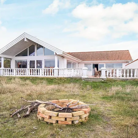 Four-bedroom In Sjaellands Odde 2